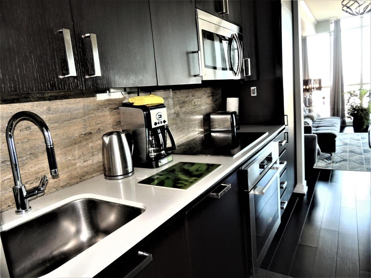 Tvhr - Luxury Condos In Heart Of Downtown Toronto Exterior foto
