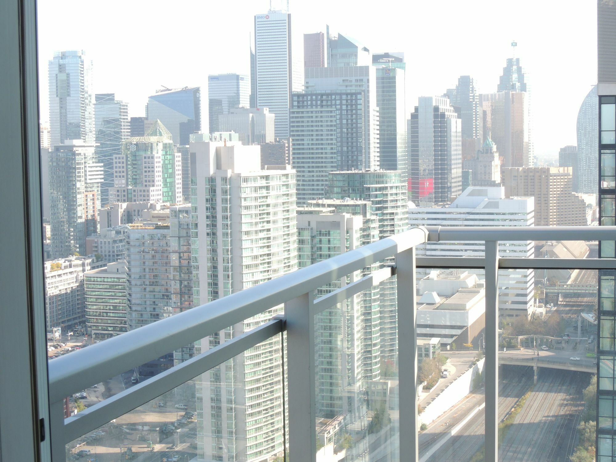 Tvhr - Luxury Condos In Heart Of Downtown Toronto Exterior foto