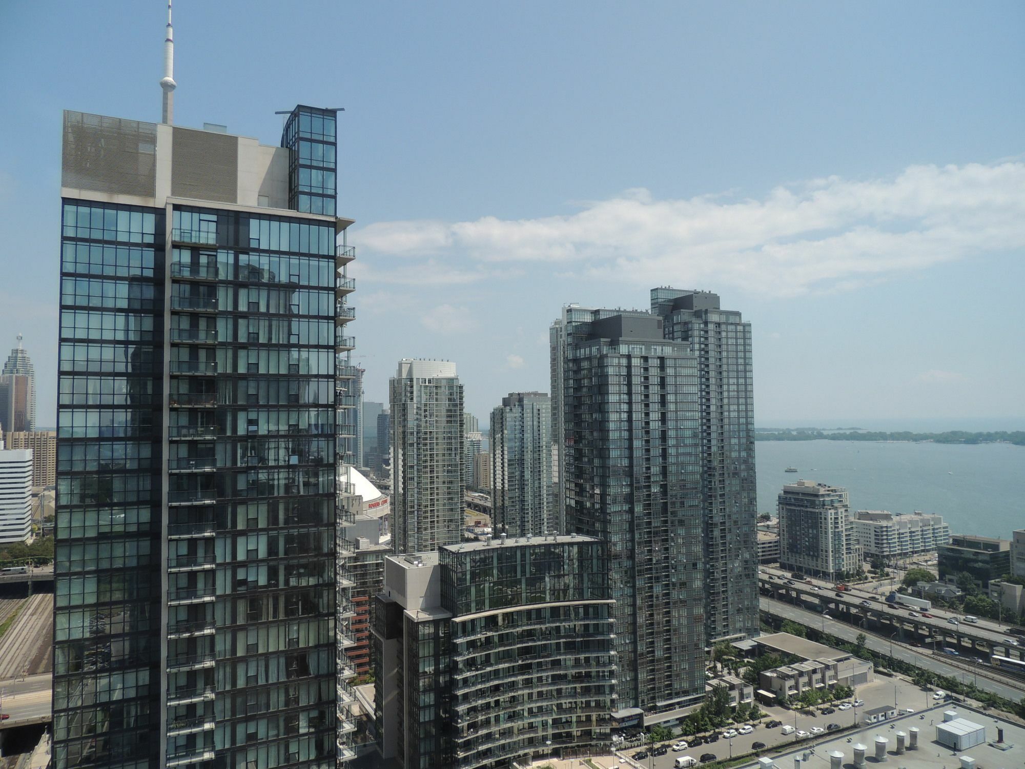 Tvhr - Luxury Condos In Heart Of Downtown Toronto Exterior foto